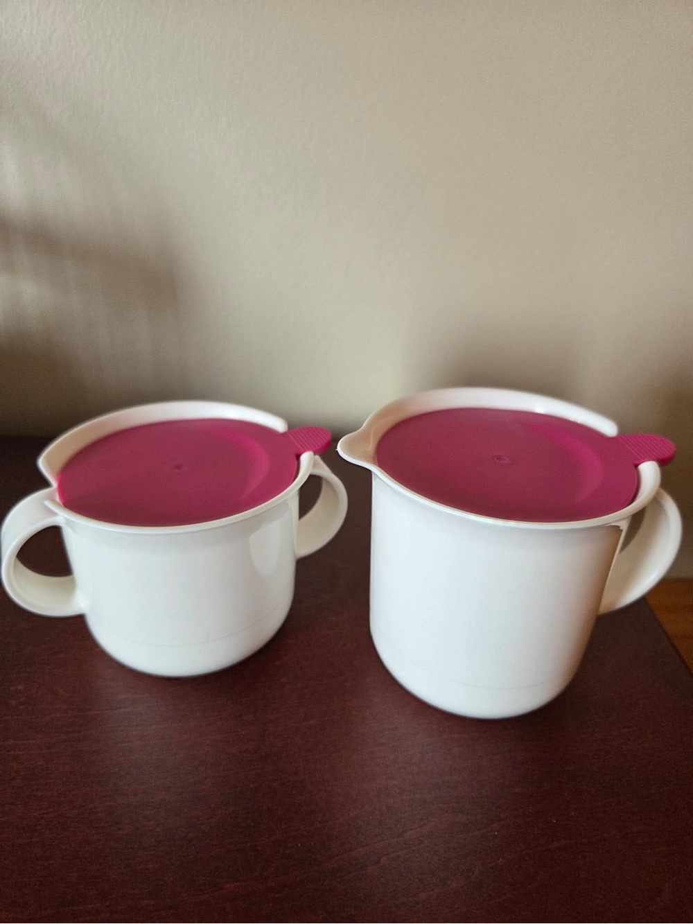 Tupperware vintage milk and sugar